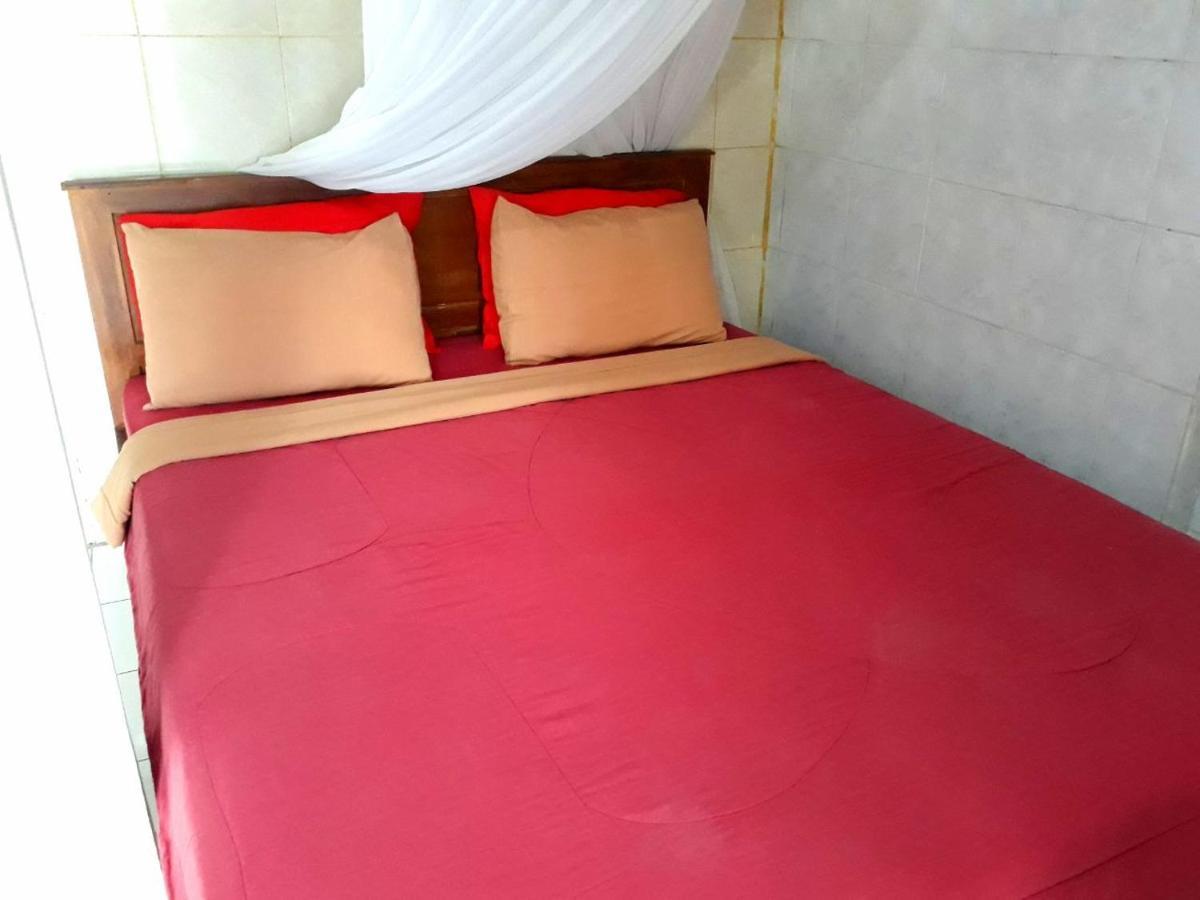 One Homestay&Warung Munduk Exterior foto