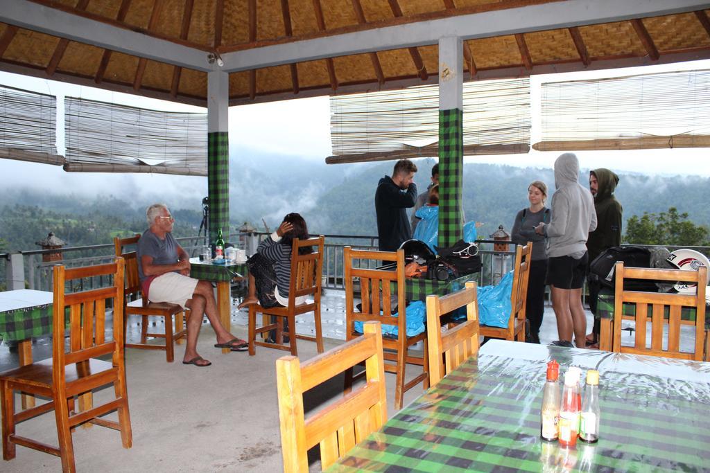 One Homestay&Warung Munduk Exterior foto