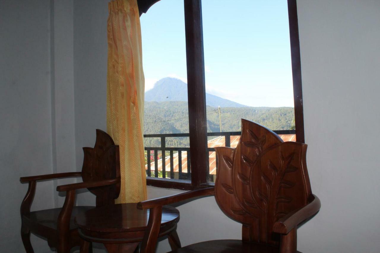 One Homestay&Warung Munduk Exterior foto