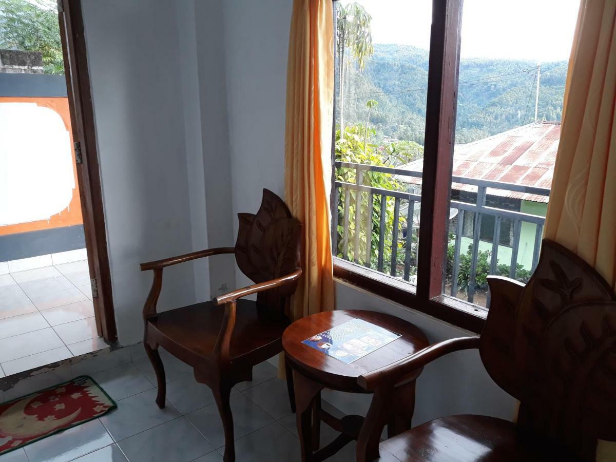 One Homestay&Warung Munduk Exterior foto