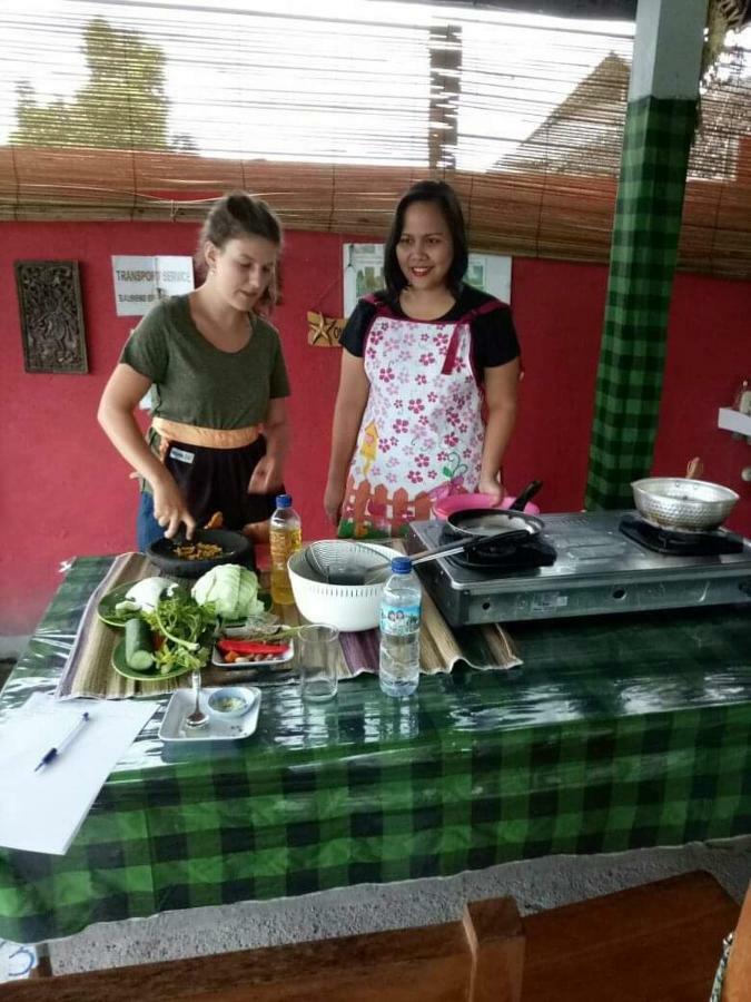 One Homestay&Warung Munduk Exterior foto