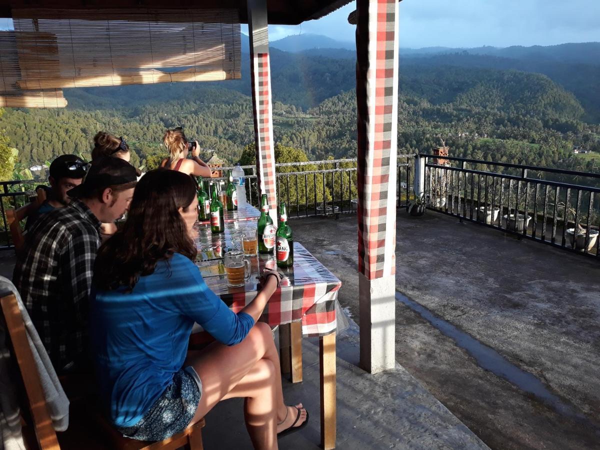 One Homestay&Warung Munduk Exterior foto